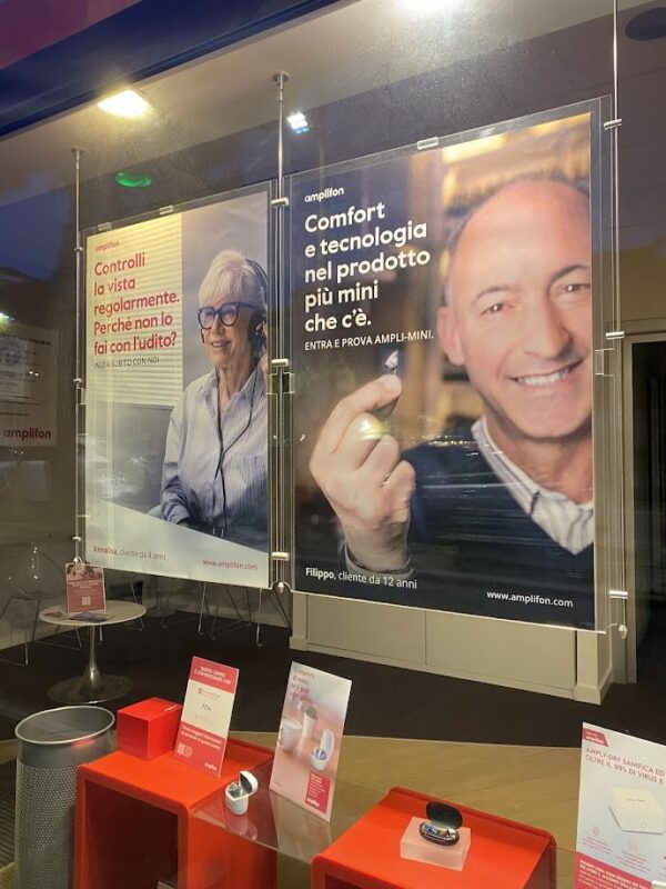 porta poster da vetrina