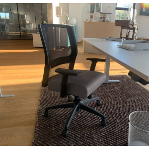 sedia-ergonomica-ufficio-design