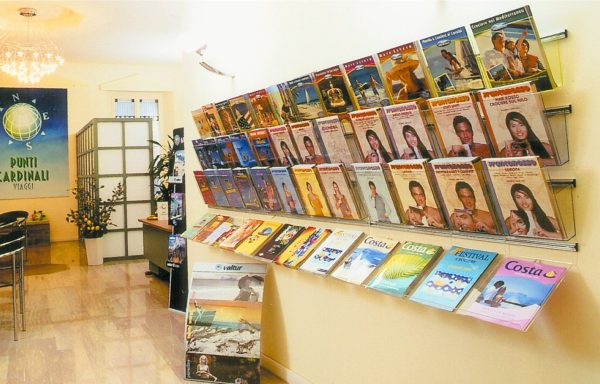 portariviste da parete