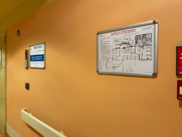 cornice a scatto sicurezza