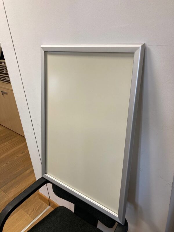 cornice a scatto 50x70