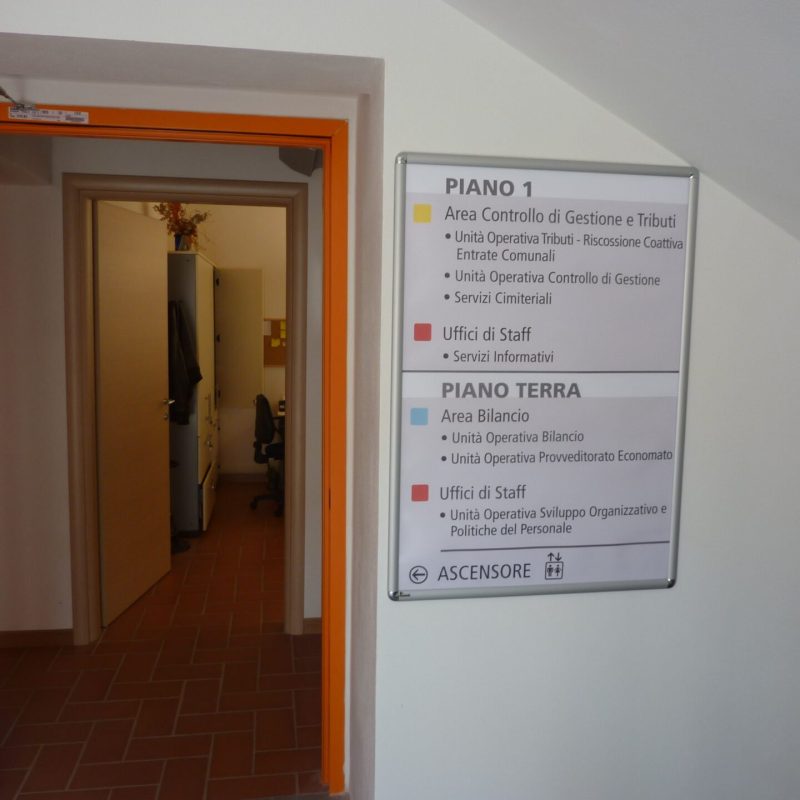 cornice a scatto 70x100